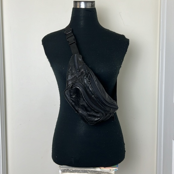 Vintage Y2k Patched Work Leather 5 Zippered Funny Pack - Picture 6 of 15